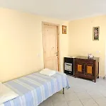 Family Castiglione شقة كاستيليونِ دينْتيلْفْ