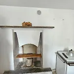 Family Castiglione كاستيليونِ دينْتيلْفْ