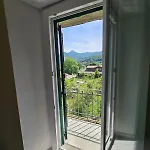 Family Castiglione شقة كاستيليونِ دينْتيلْفْ