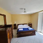 شقة Family Castiglione كاستيليونِ دينْتيلْفْ