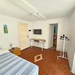 شقة Family Castiglione كاستيليونِ دينْتيلْفْ