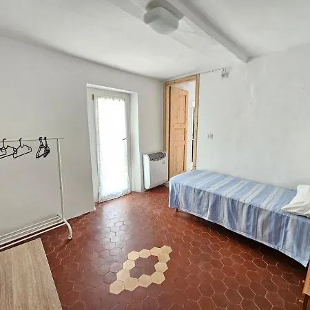 Family Castiglione Apartment Castiglione dʼIntelvi