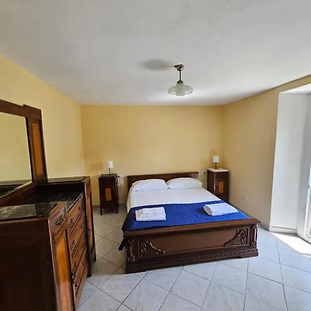 Apartment Family Castiglione Castiglione dʼIntelvi